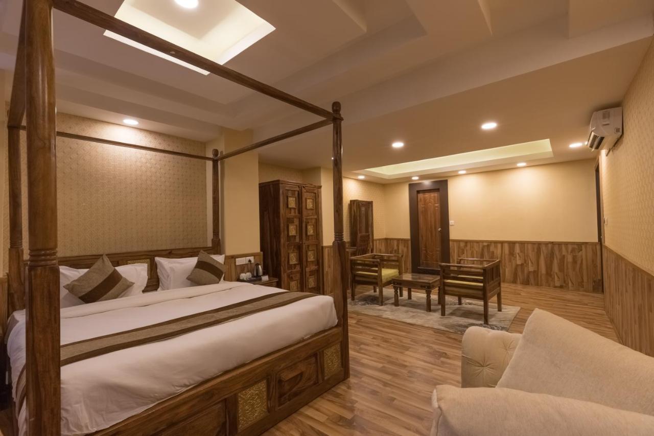 Capital O 624 Hotel Rudra View Pvt. Ltd. Pashupatinath Экстерьер фото